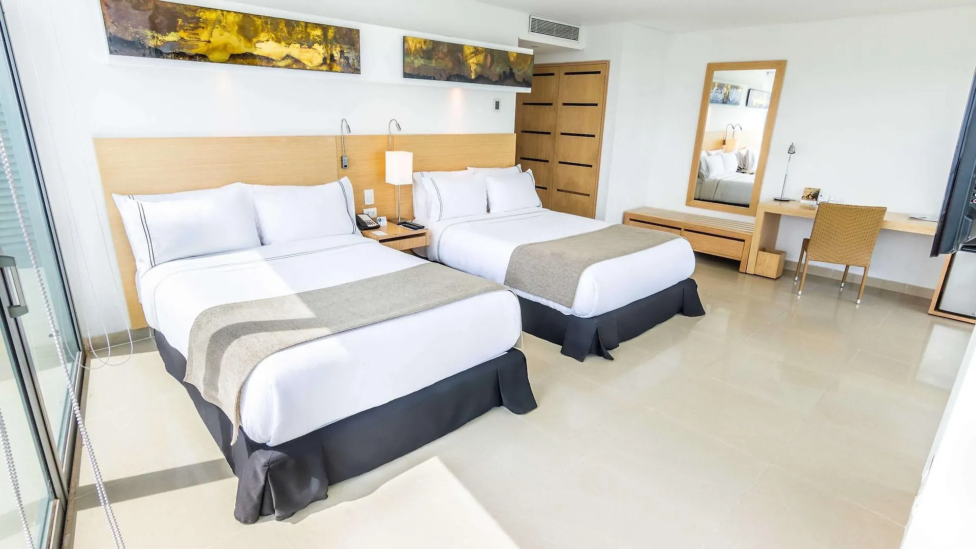 Sonesta Hotel Cartagena 4*,